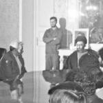 انقلاب آیه الهی است آن را به افراد نسبت ندهید