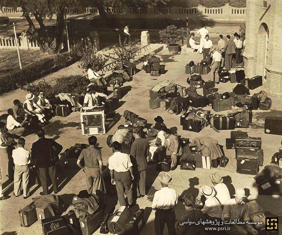 انگلیسی‌ها می‌روند...