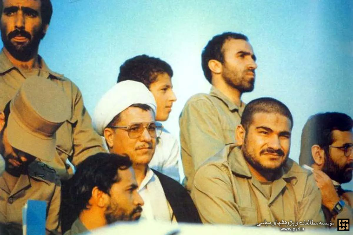 شهیدان شمخانی، کمال خرازی، حسین خرازی و صیاد شیرازی در یک قاب