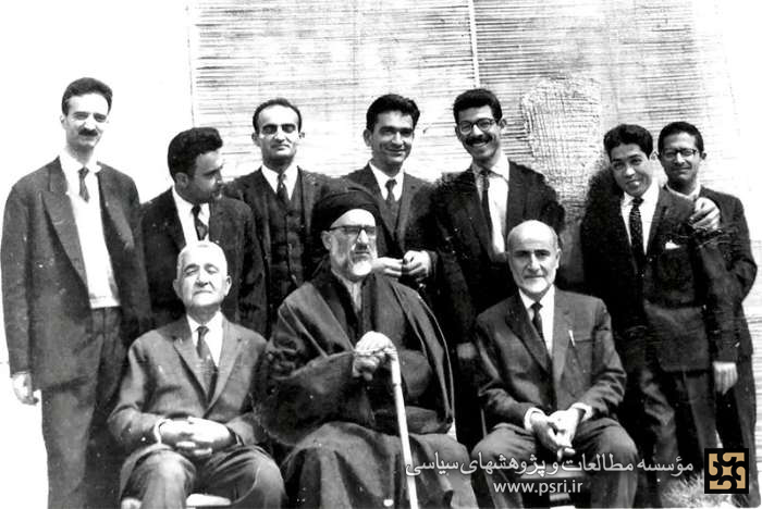 مواضع متناقض نهضت آزادی قبل و بعد از فتح خرمشهر