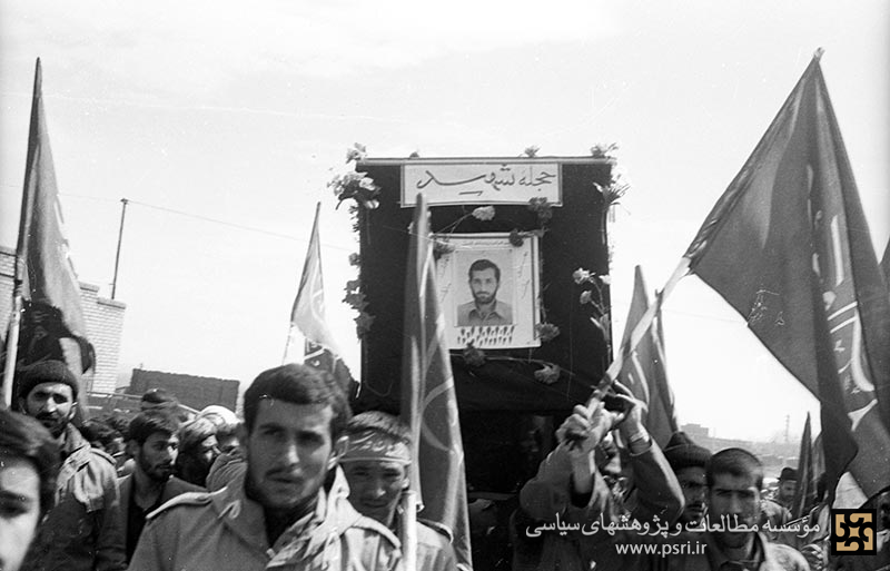 تشییع جنازه نمادین مهدی باکری در ارومیه