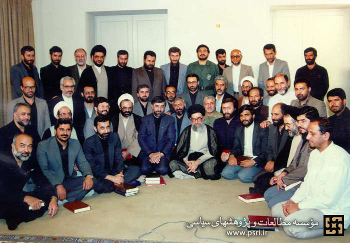 الگوی عملی وحدت در زمان جنگ