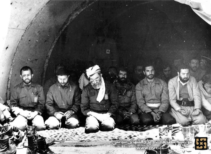 شهید آیتالله سید علی خامنهای در آیینه تصاویر