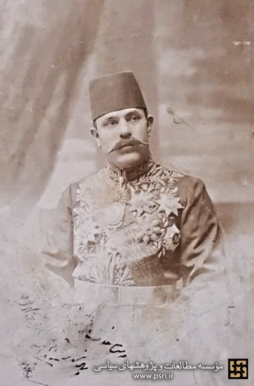 نخست وزیری برای بسترسازی کودتا