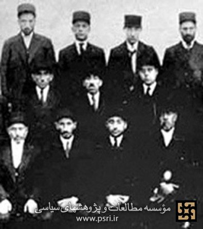 قانون متحدالشکل کردن لباس