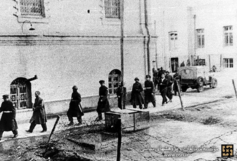 نواب صفوی لحظاتی قبل از شهادت 